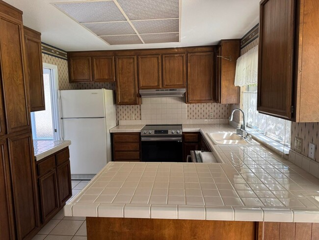 Building Photo - Home for Rent – Citrus Heights, CA 95610