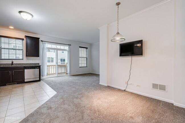 Building Photo - 315 Saunders Cir