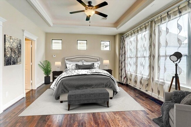 Building Photo - 830 W 19th St