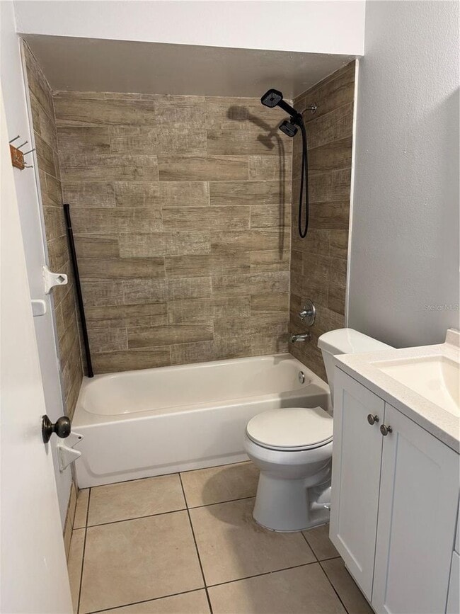 Building Photo - Home in BVL