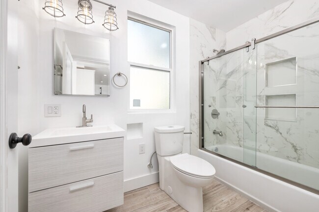 Building Photo - 191 Bocana St