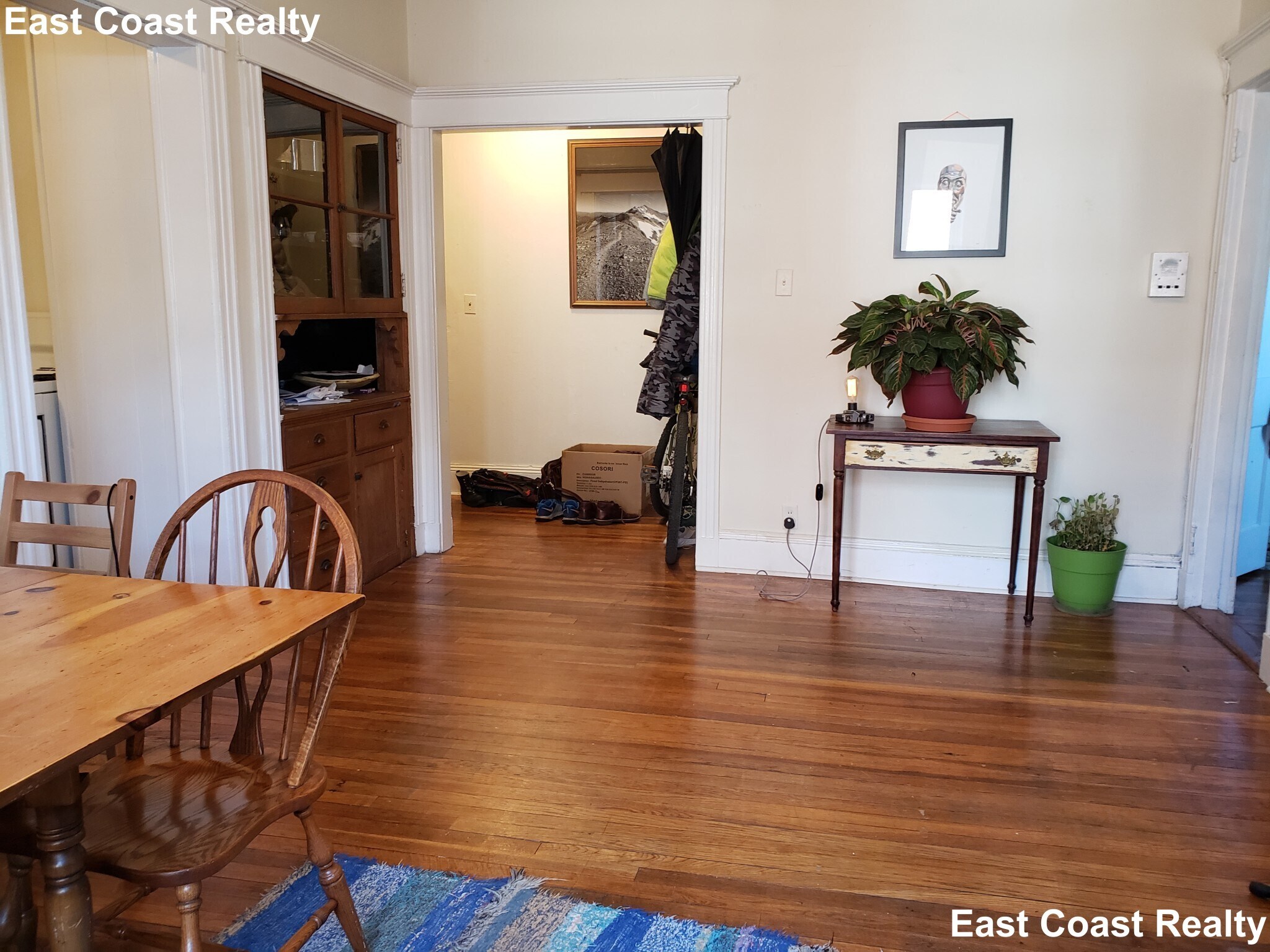 Building Photo - 10 Allston St