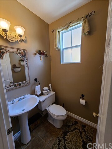 Building Photo - 112 Las Flores