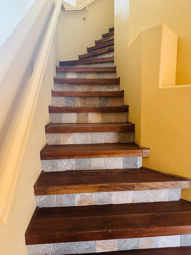 Building Photo - Rancho Sahuarita Home - Lovely 2 Bedroom Plus Den -AVAILABLE JAN 3rd!