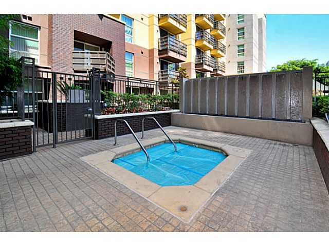 Building Photo - 1225 Island Ave