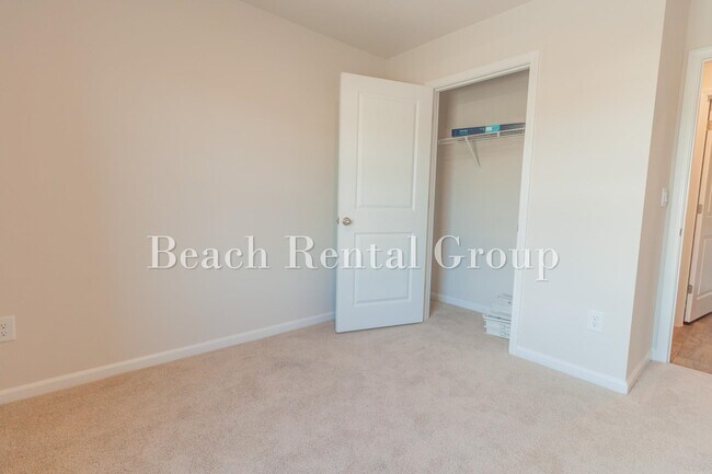 Building Photo - 132 Teddy Bear Lp