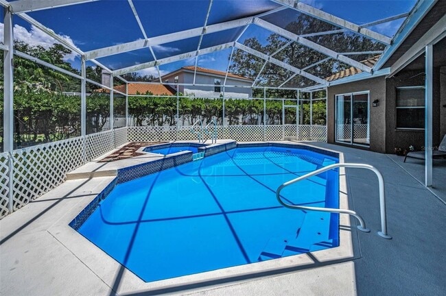 Building Photo - 1516 E Lake Woodlands Pkwy