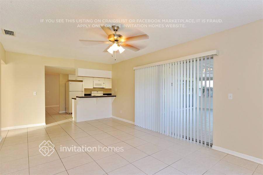 Building Photo - 5209 Windlaff Ave