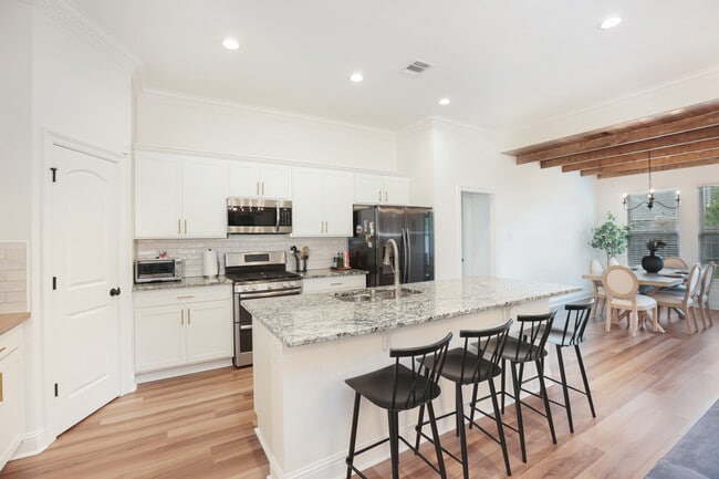 Building Photo - 2429 Bald Cypress Dr