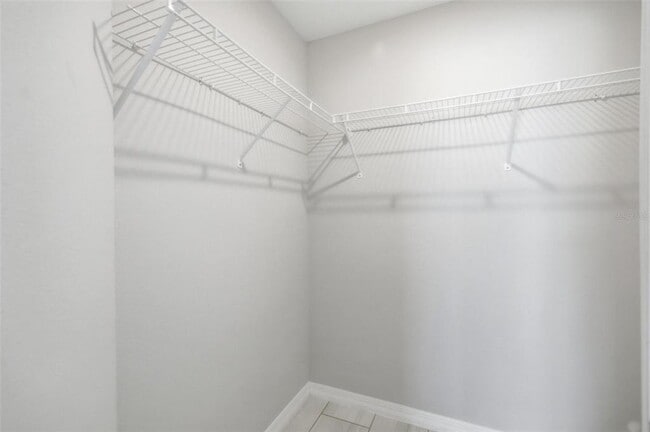 Building Photo - 2 Lynton Pl