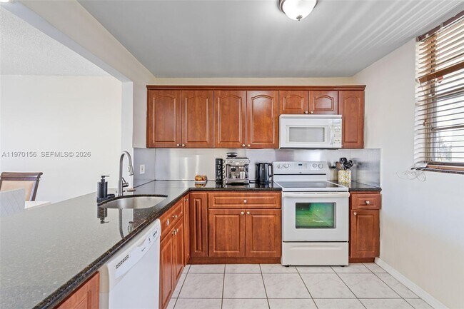 Building Photo - 3703 NE 166th St