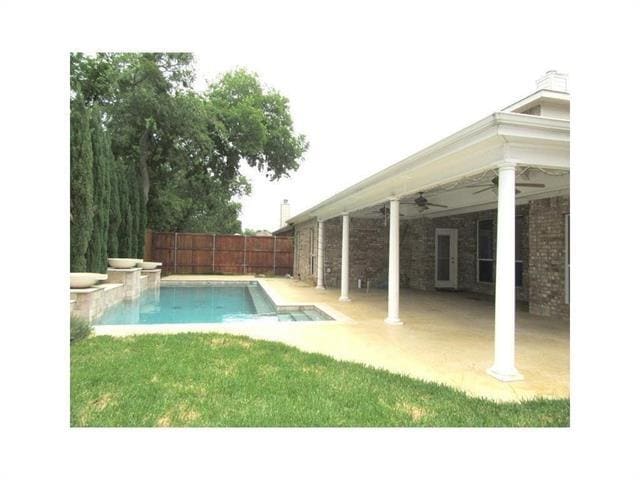 Building Photo - 15788 Western Trail