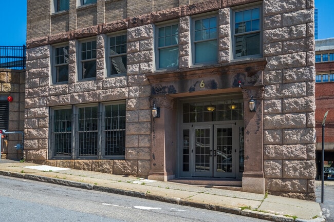 Alt Building - Chatham Street Lofts