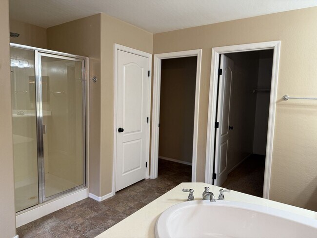 Building Photo - 3 bed in Cooley Station in Gilbert!