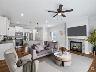 Building Photo - 3 Bed, 2.5 Bath - Oakwood