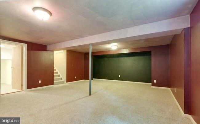 Building Photo - 7801 Cliffside Ct