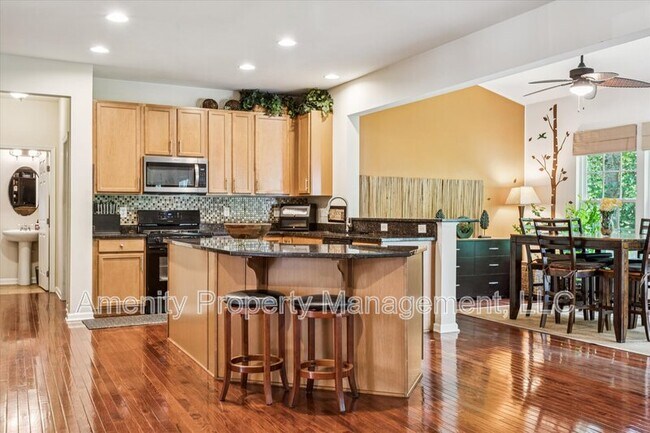 Building Photo - 3271 Newland Ct