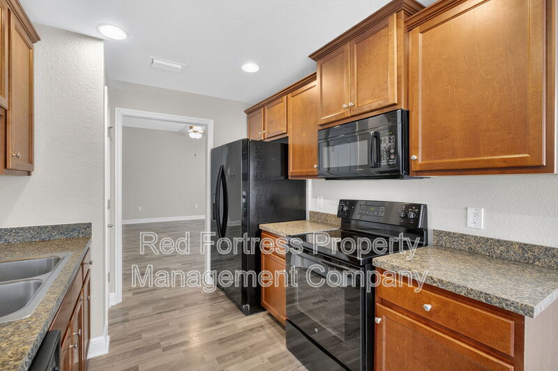 Building Photo - 27078 Brook Forest Rd