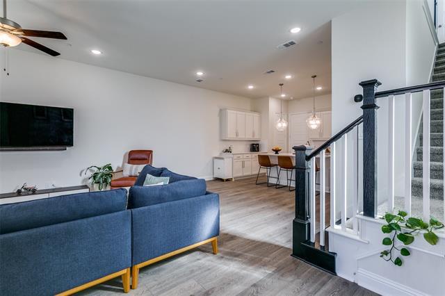 Building Photo - 12966 Wymeth Dr