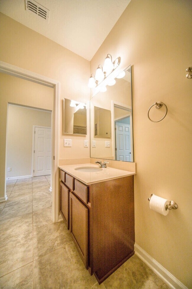 Building Photo - Great Rental in Kingsmill!