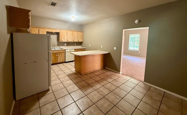 Building Photo - 1308 Barton Ln