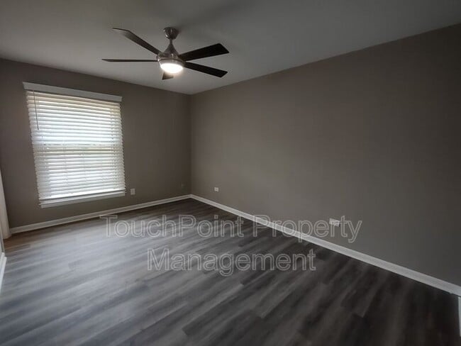 Building Photo - 4601 Coronado Dr