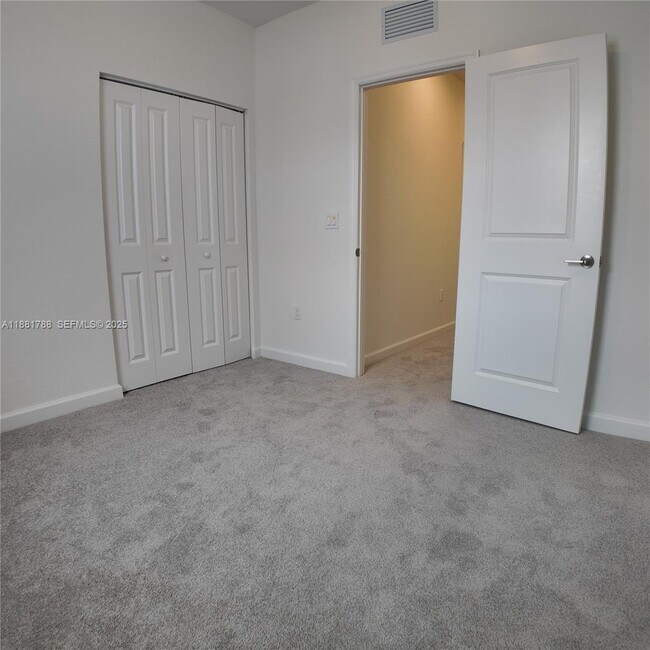 Building Photo - 35761 SW 178th Ct