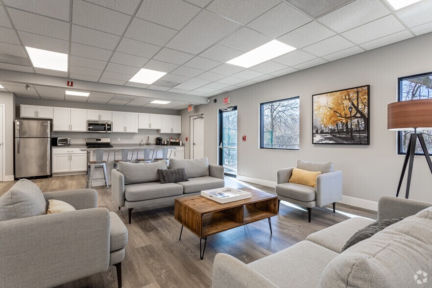 Skyline Drive Apartments 100 Skyline Dr Braintree MA 02184