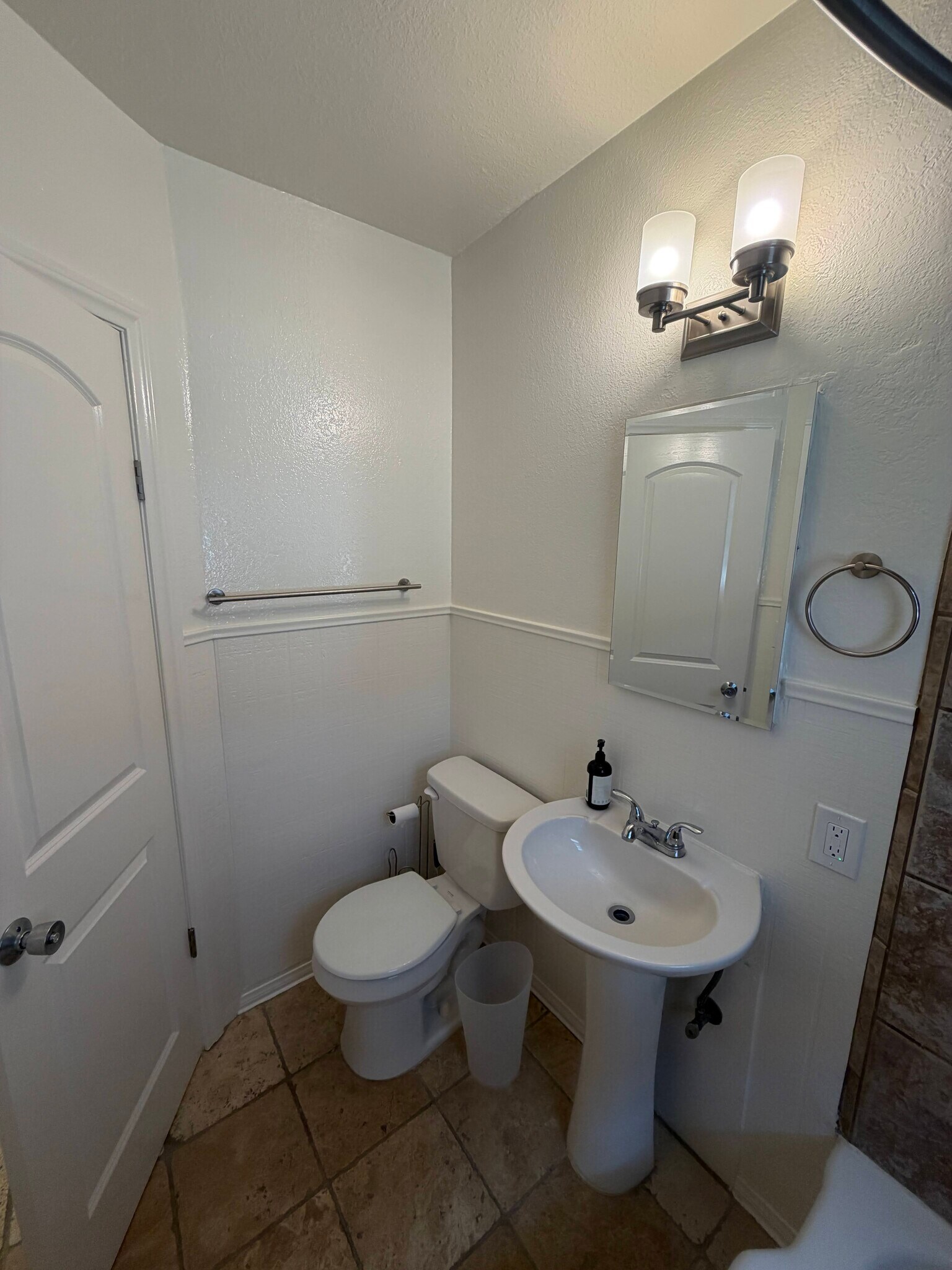 Bathroom - 256 17th St