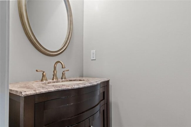 Building Photo - 1483 Little Creek Dr