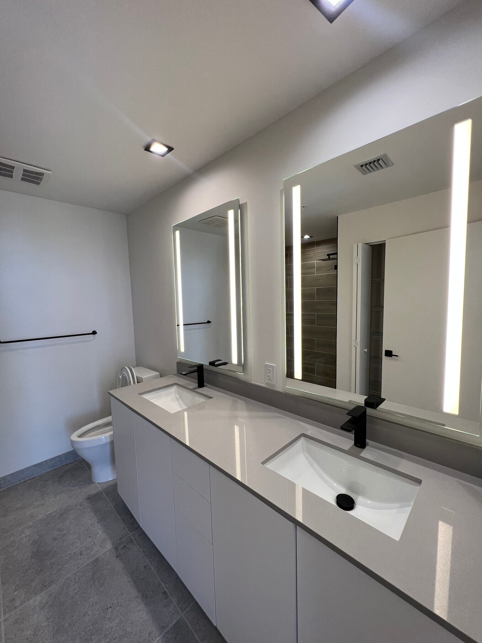 Building Photo - 108 NW 27th St