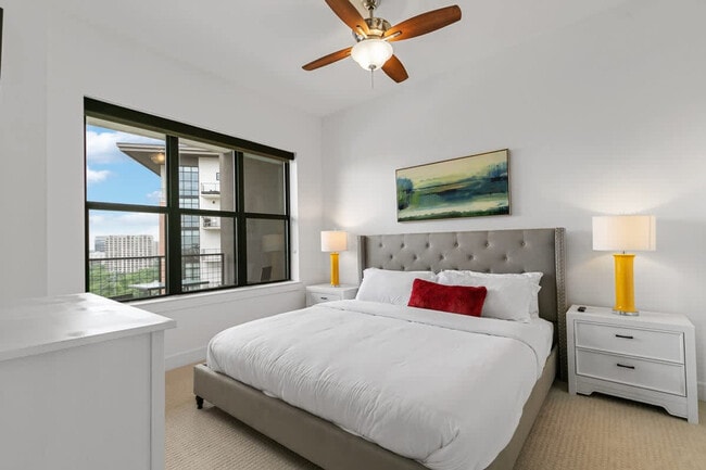 Building Photo - 101 Bowen St