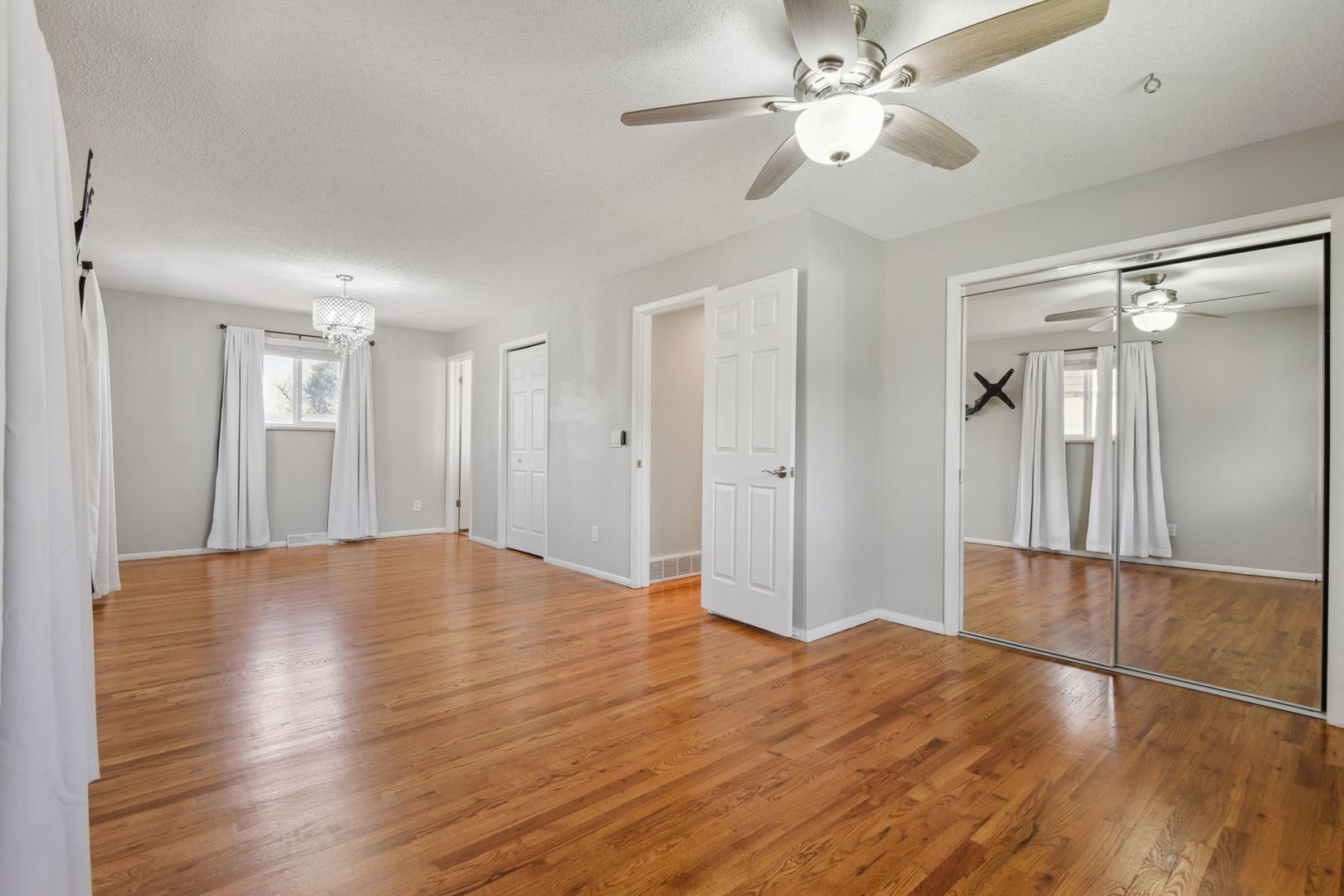 Building Photo - 2180 S Estes St