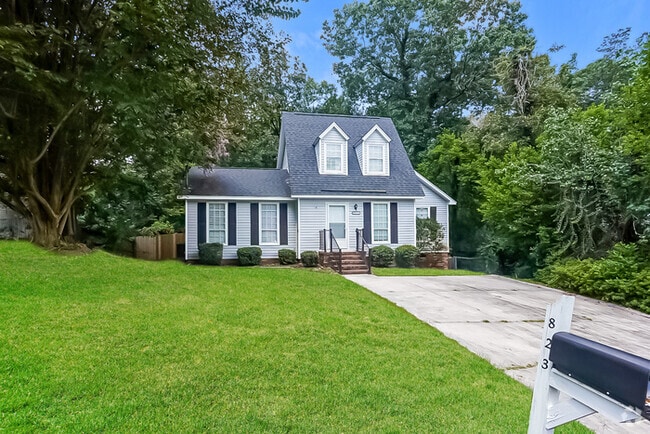 Building Photo - 823 Audubon Cir