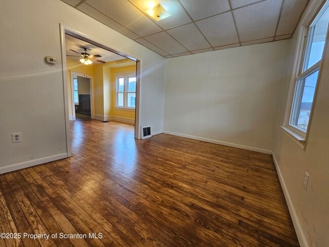 Building Photo - 775 Bennett St