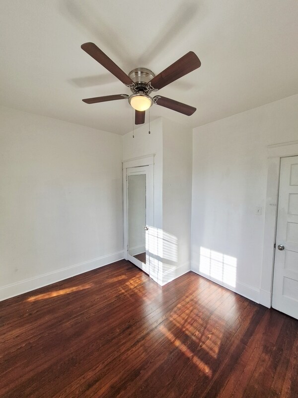 Building Photo - 2723 Fendall Ave