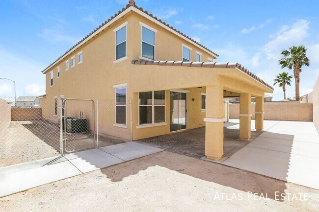 Building Photo - 5913 Tamarack Lodge Ln