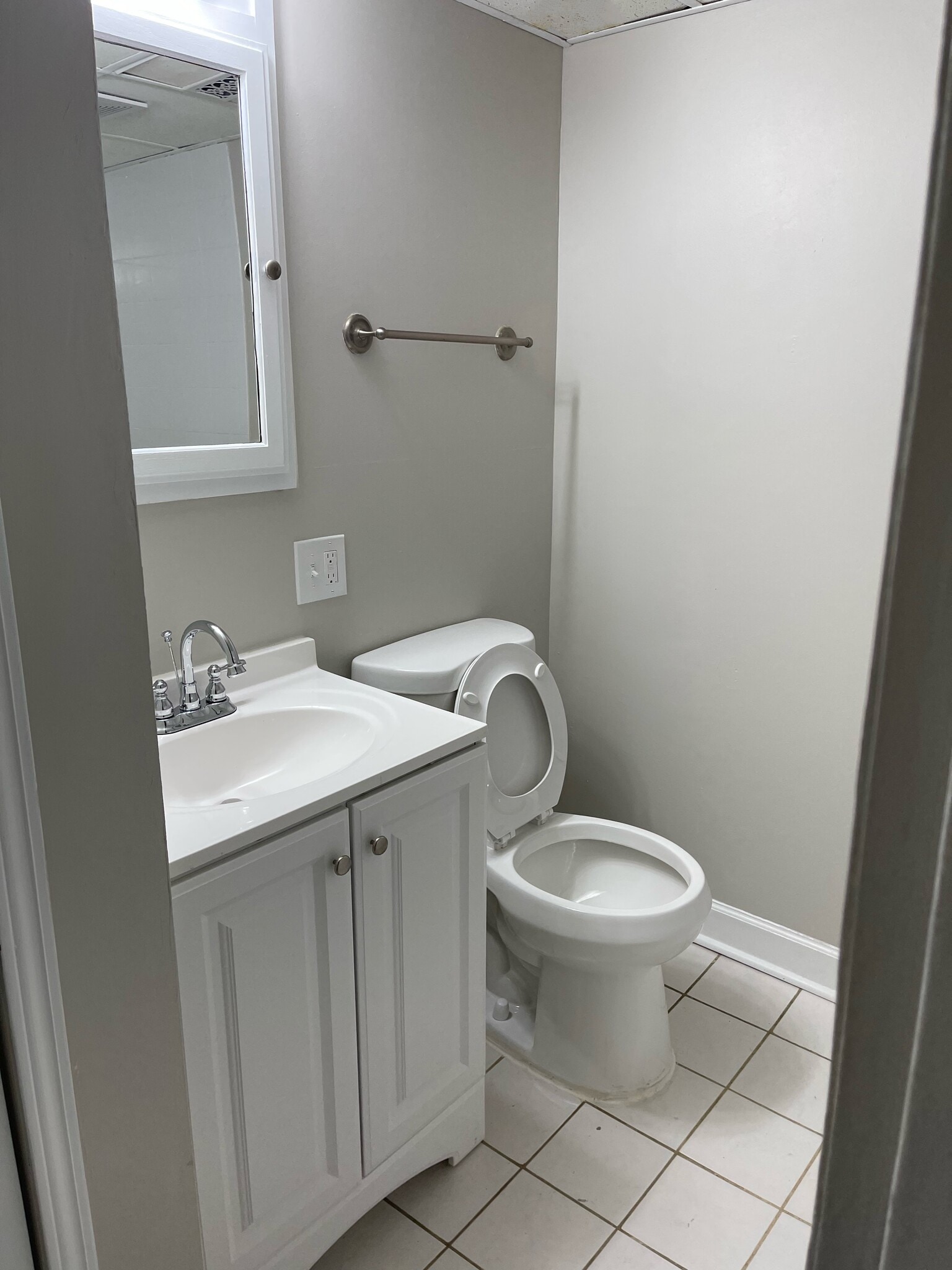 Bathroom - 1316 Wisconsin Ave