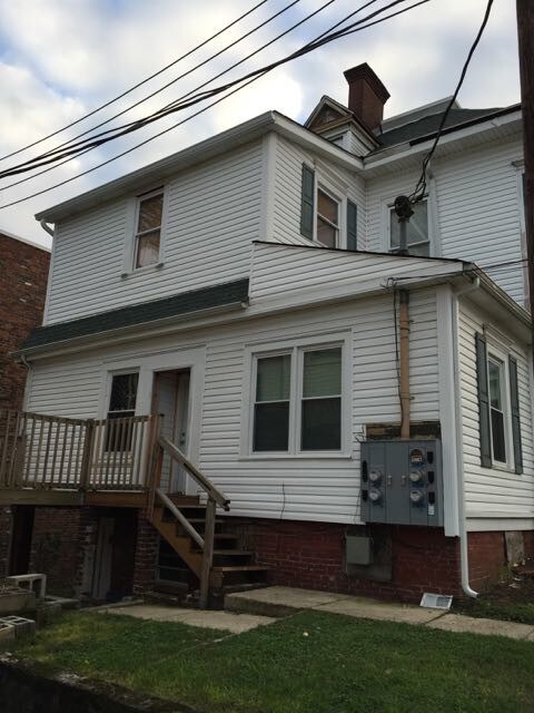 Building Photo - 1318 Laurel Ave
