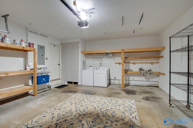 Building Photo - 143 Rebecca Pines Dr