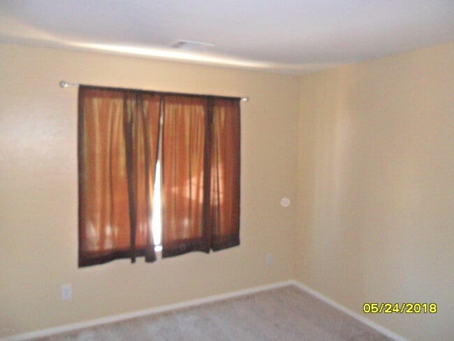 Building Photo - 25825 W Miami St