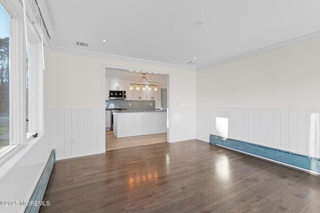 Building Photo - 458 Newtons Corner Rd