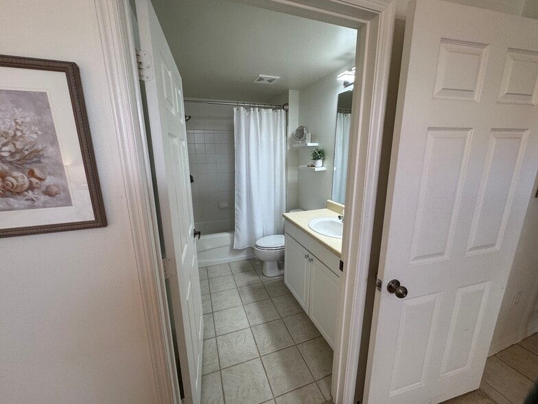 Building Photo - 15630 Ocean Walk Cir