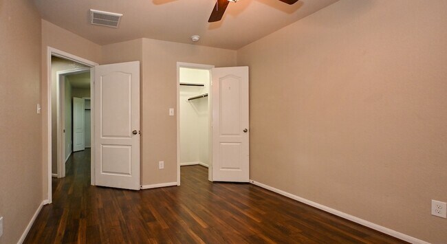 Building Photo - 9952 Morgan Creek Ln