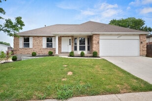 Building Photo - 2506 England Town Rd