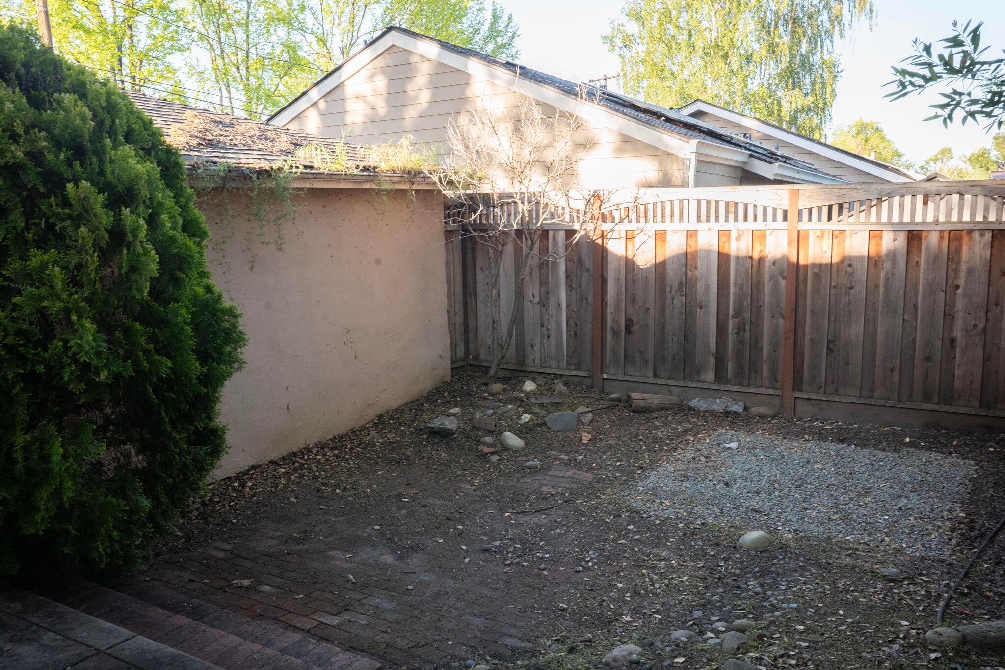 Building Photo - 1298 Sandra Dr