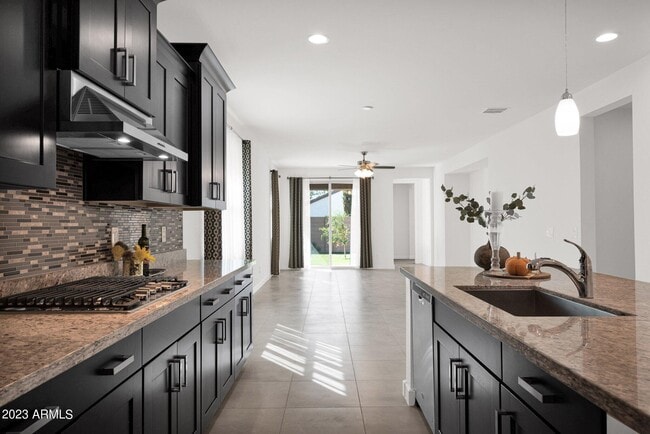 Building Photo - 9863 E Tungsten Dr