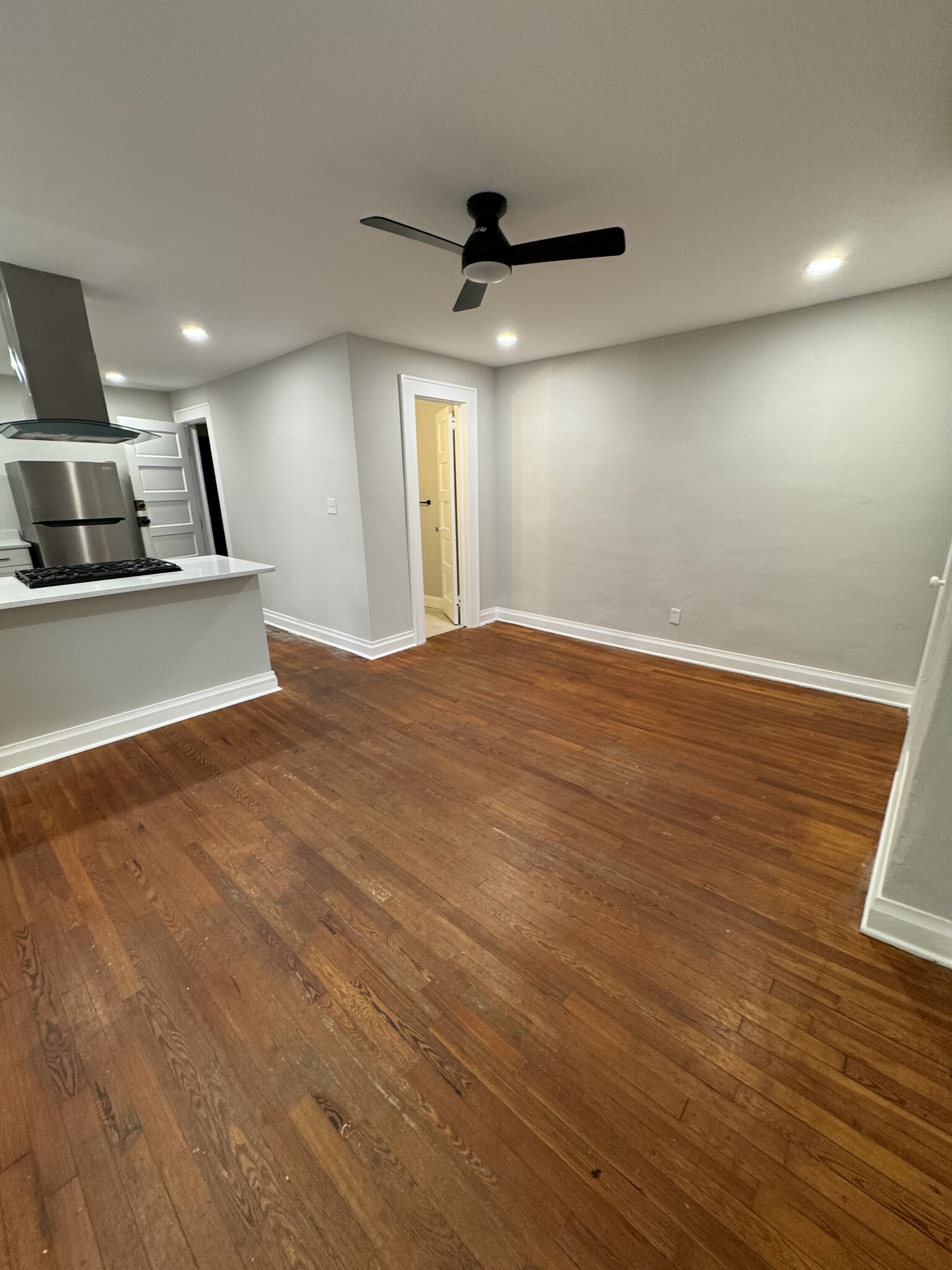 Living Room - 1482 Woodbine Ave SE