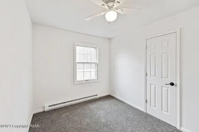 Building Photo - 125 Alwen Ave