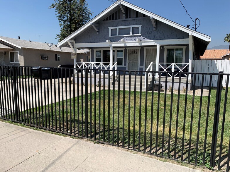 Building Photo - 618 W 9th St